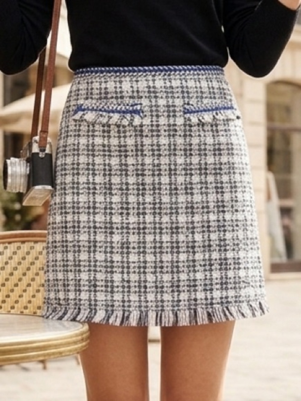 H&M Navy and White Tweed Mini Skirt